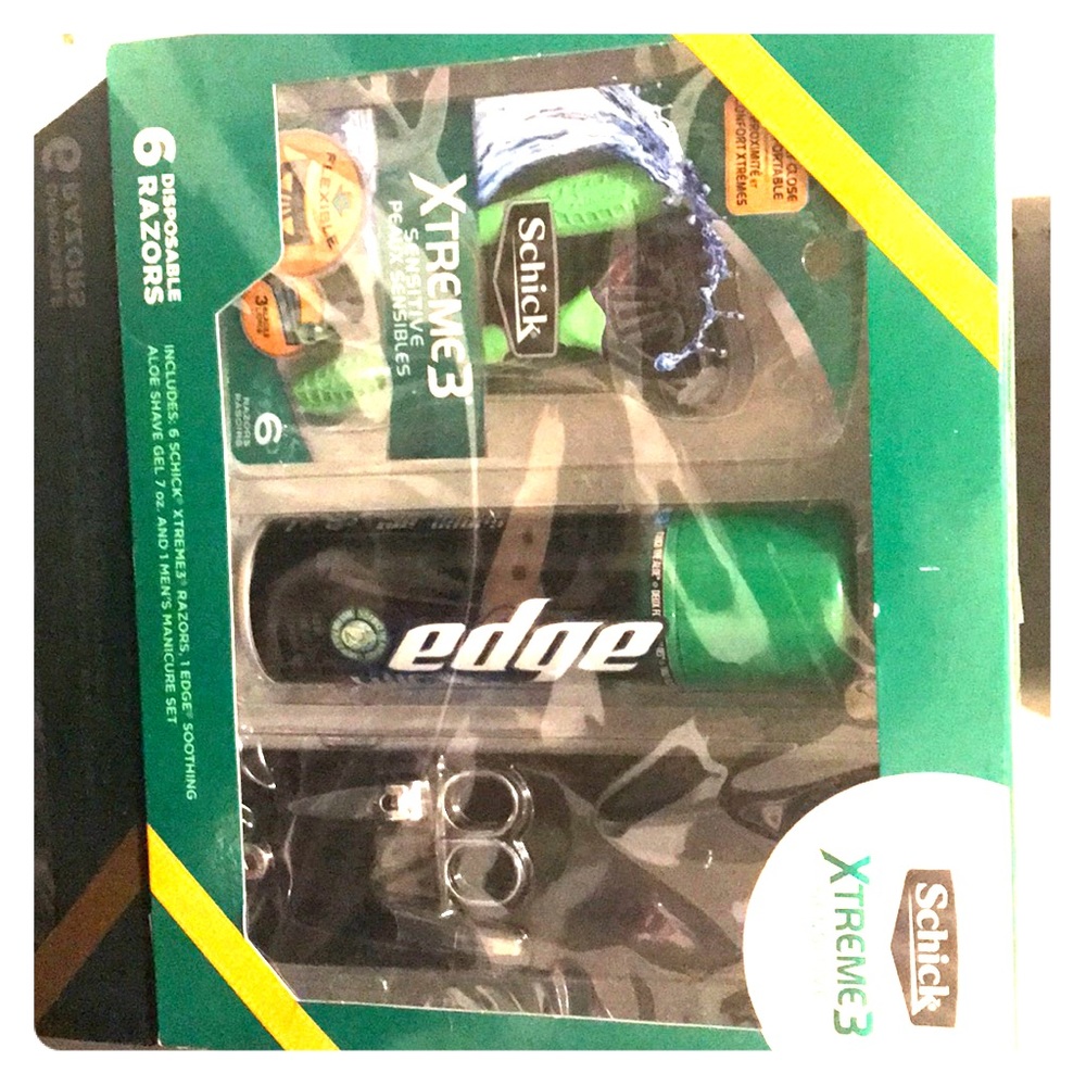Schick3 Xtreme3 Holiday Value Set
